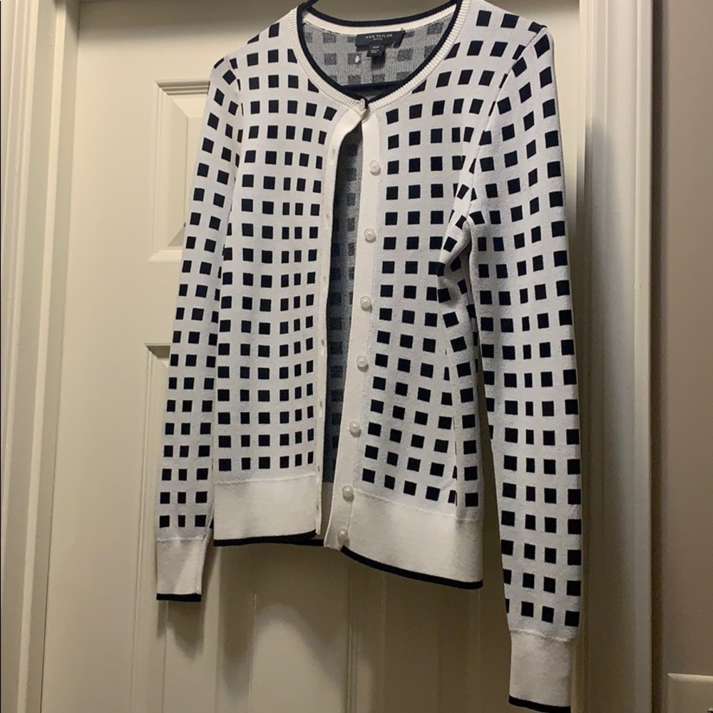 Ann Taylor XXSP White & Black Square Pattern